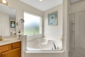 014-1697855597680 014-1697855597680